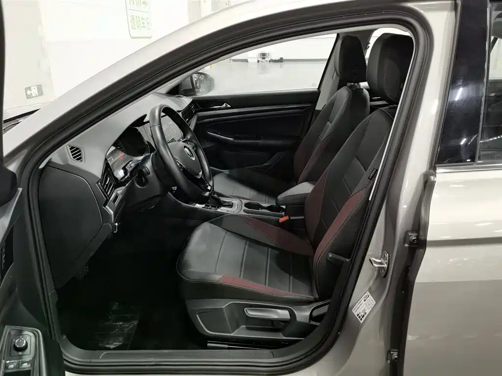 Volkswagen Bora 2021 1.5L Automatic Comfort Smart Edition фото 10