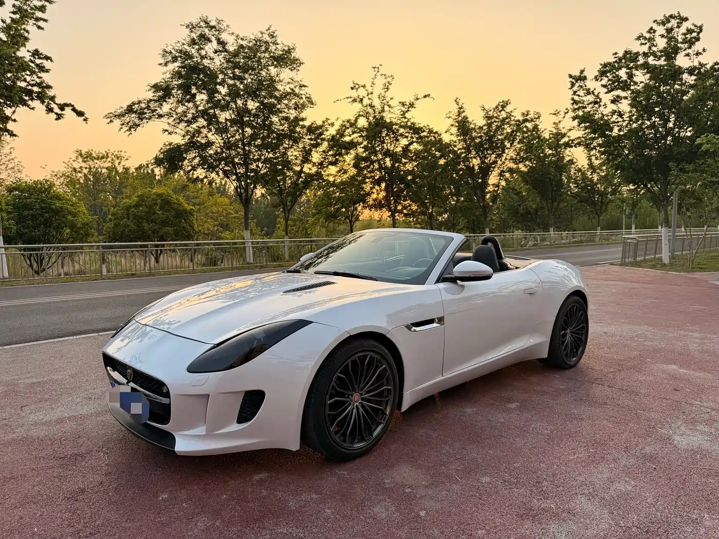 Jaguar F-TYPE 2013 3.0 SC Convertible фото 3