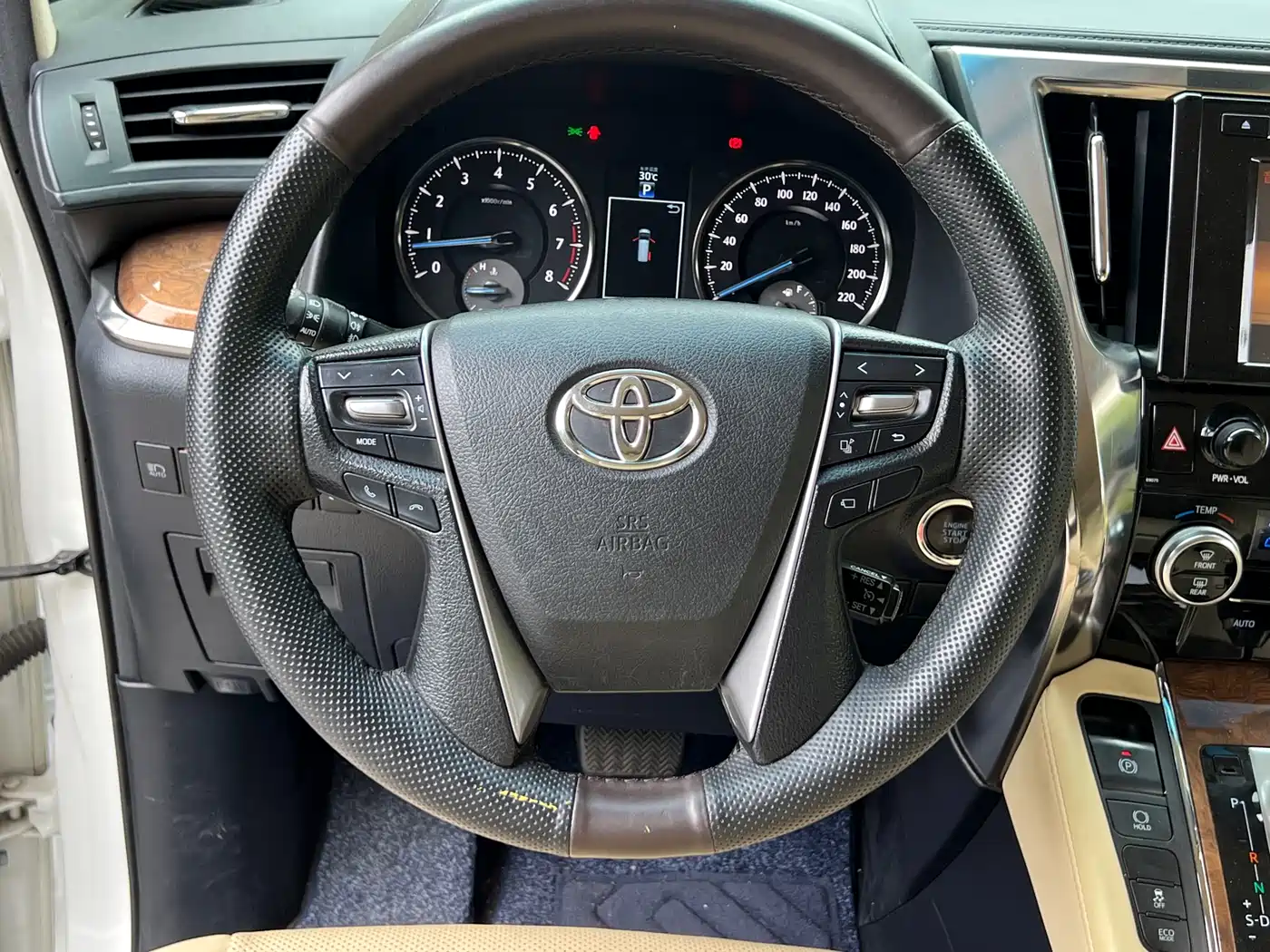 Toyota Alphard 2015 3.5L Premium Edition фото 13