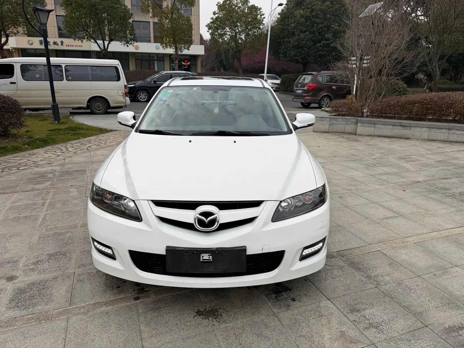 Фото 2 - Mazda 6