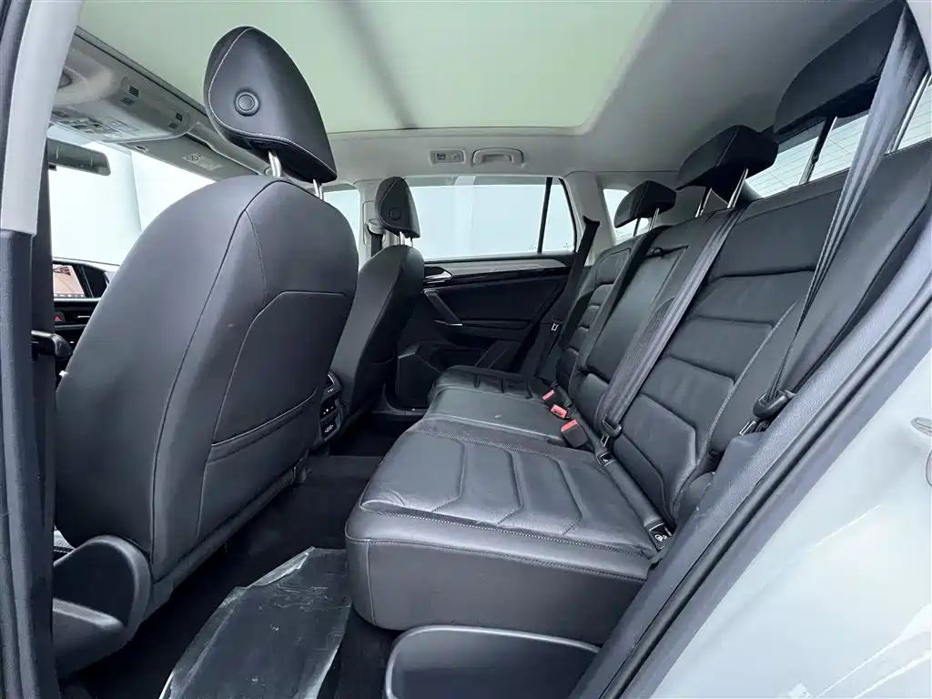 Volkswagen Tayron 2019 330TSI 4WD Luxury China V фото 16
