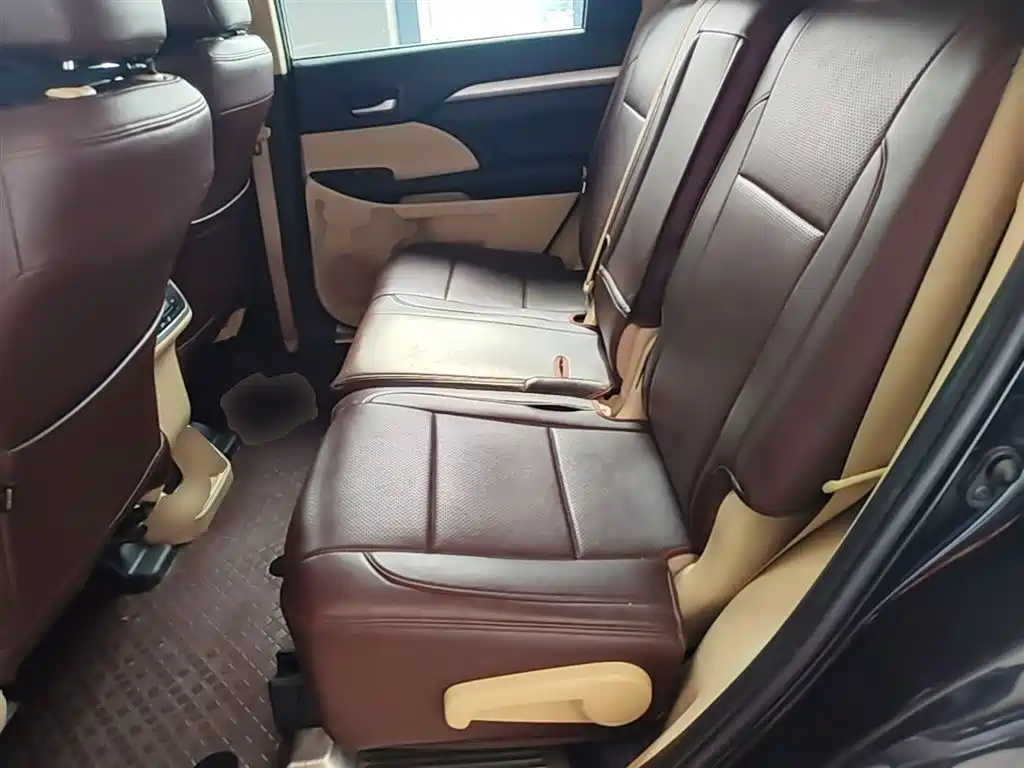 Toyota Highlander 2018 2.0T 2WD Elite 5-Seater China VI фото 16