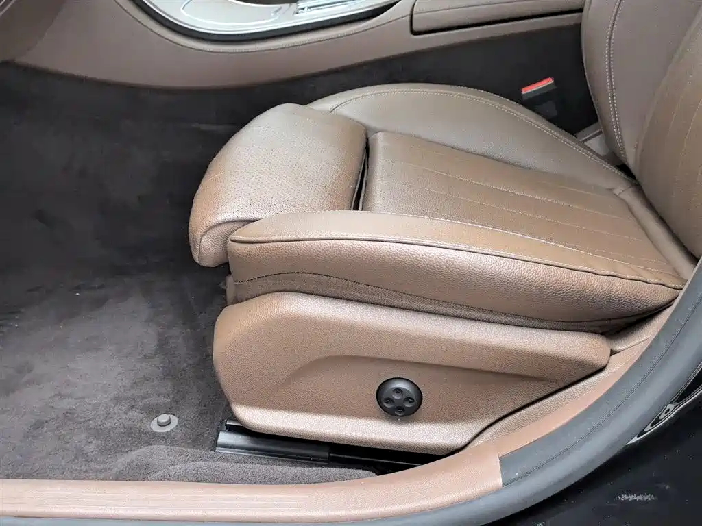 Mercedes-Benz E-Class 2020 Facelift E 260 L фото 20