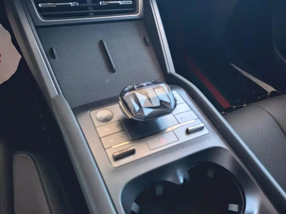 BYD Qin L 2025 2025 DM-i Smart Drive Edition 80KM Leading