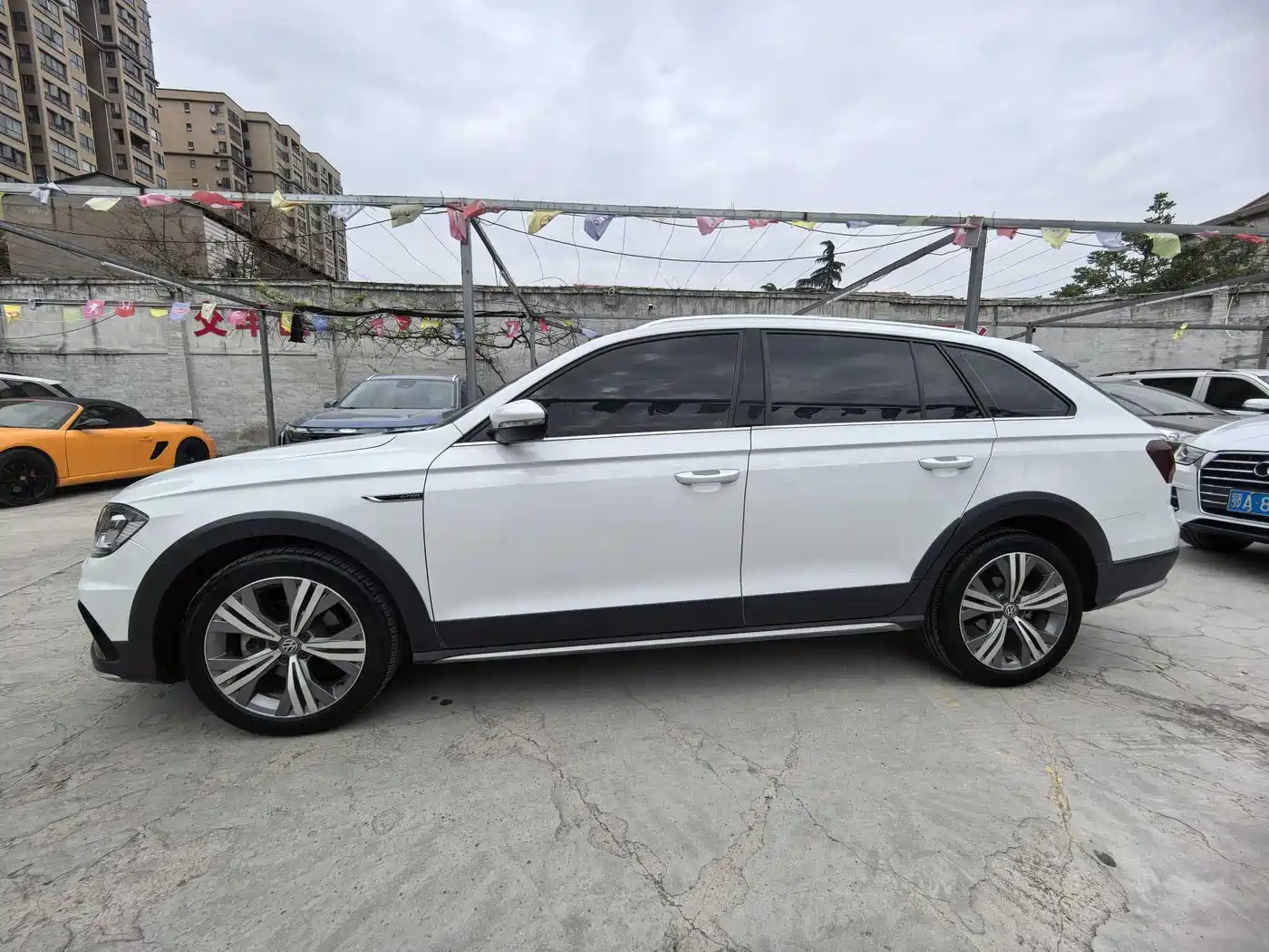 Volkswagen C-TREK 2020 1.5L Automatic Comfort Edition фото 3