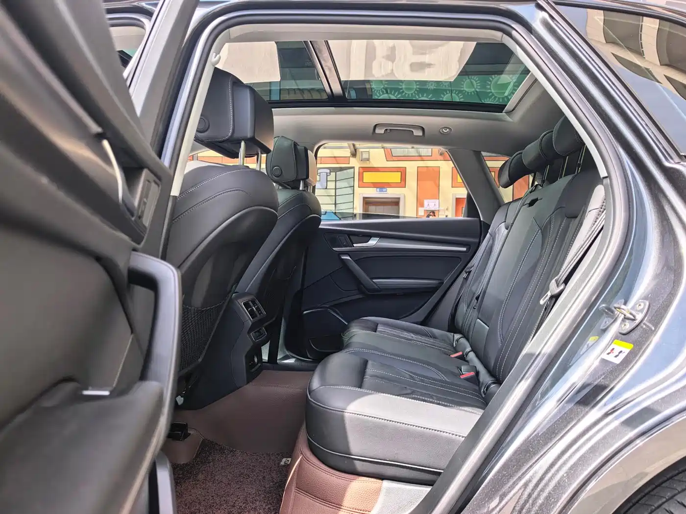 Audi Q5L 2022 40T Luxury Dynamic фото 9