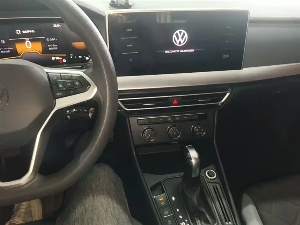 Volkswagen Lavida 2023 1.5L Auto Delight Edition фото 20