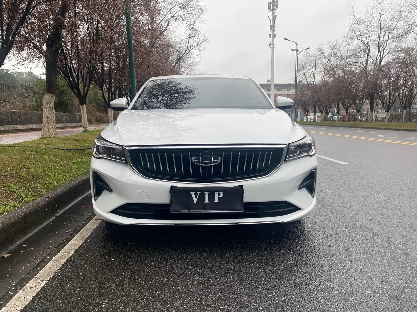 GEELY AUTOMOBILE EMGRAND