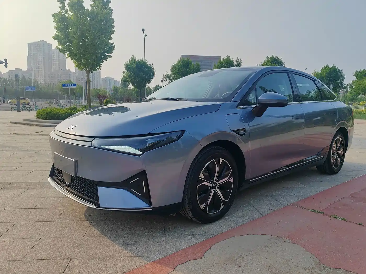 XPeng P5 2022