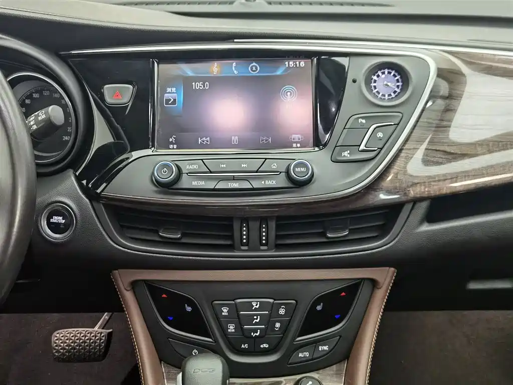 Buick Envision Plus 2016 20T 4WD Luxury фото 12