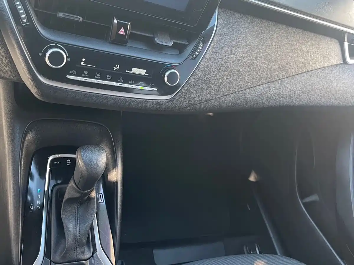 Toyota Levin 2022 TNGA 1.5L CVT Leading Edition фото 16