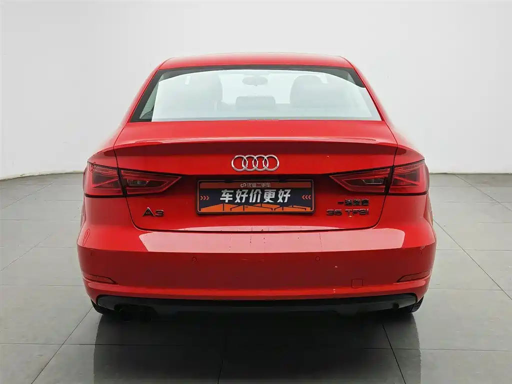 Audi A3 2014 Limousine 35 TFSI Auto Comfort фото 4