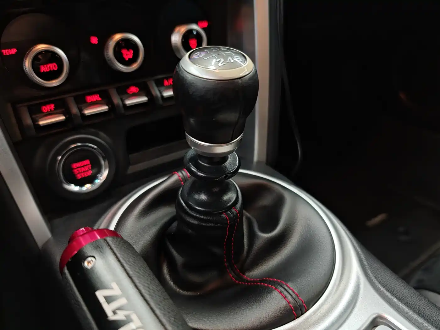 Subaru BRZ 2020 2.0L Manual type-RS фото 19