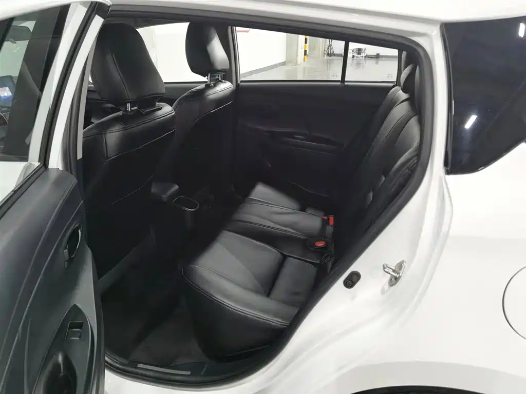 Toyota YARiS L Zhi Xuan 2021 1.5L CVT Leading Edition фото 15