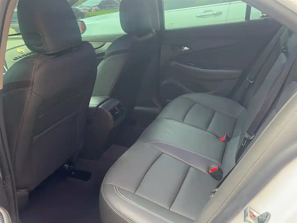 Chevrolet Malibu 2018 530T Automatic Luxury Edition фото 9