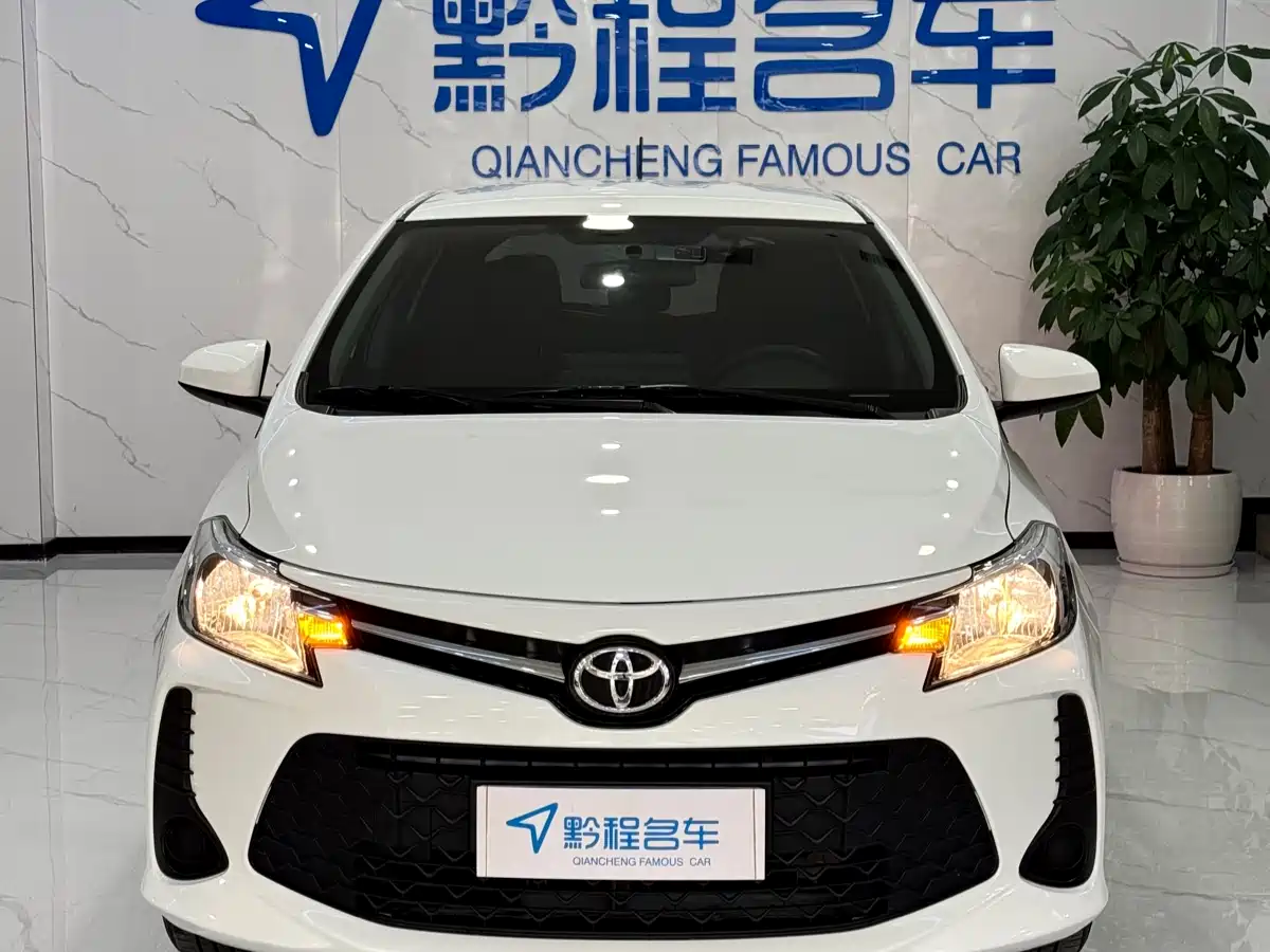 TOYOTA VIOS FS