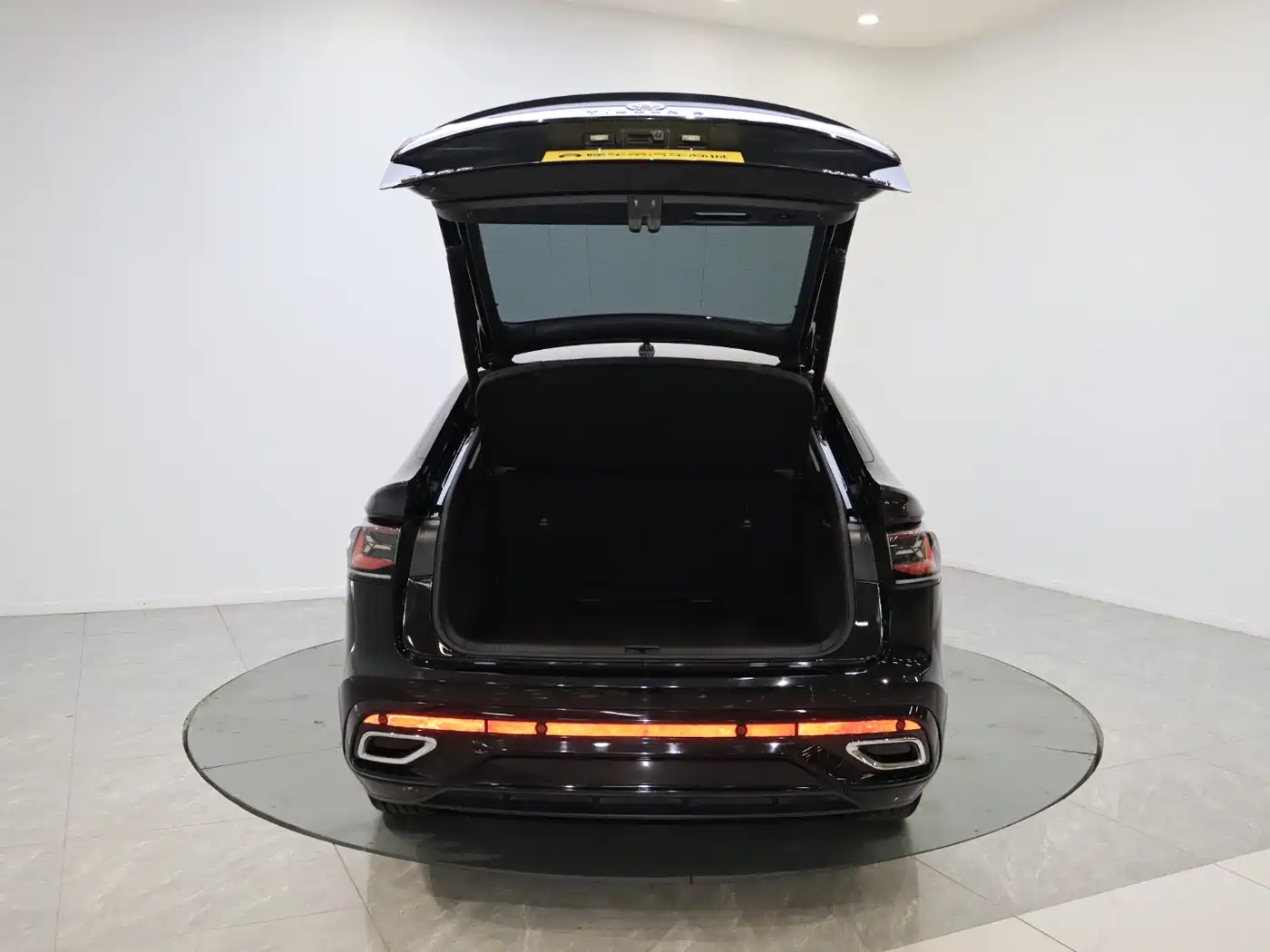 Volkswagen Tiguan X 2022 330TSI 2WD Flagship Edition фото 12