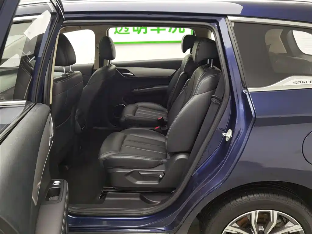 BYD Song MAX 2021 Upgrade 1.5T Automatic Luxury Edition 6-Seater фото 15