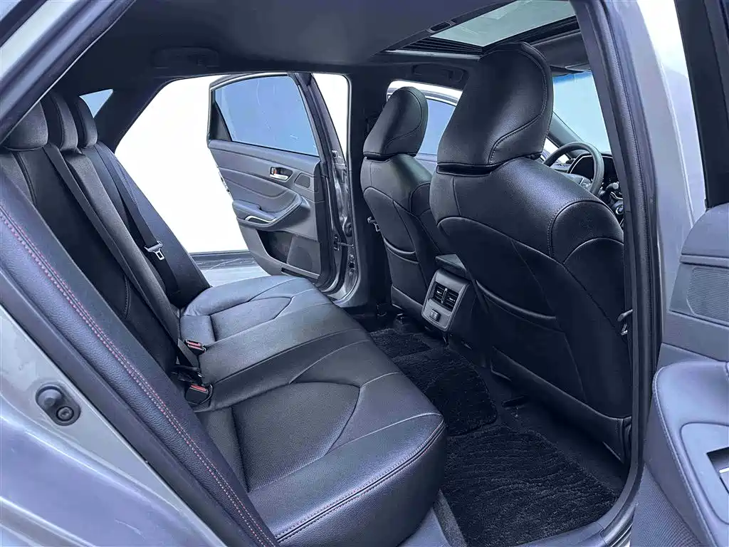 Toyota Avalon 2019 2.0L Progressive Edition (China VI) фото 11