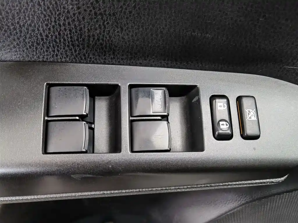 Toyota RAV4 Rongfang 2019 2.0L CVT 2WD Pioneer Edition China VI фото 9