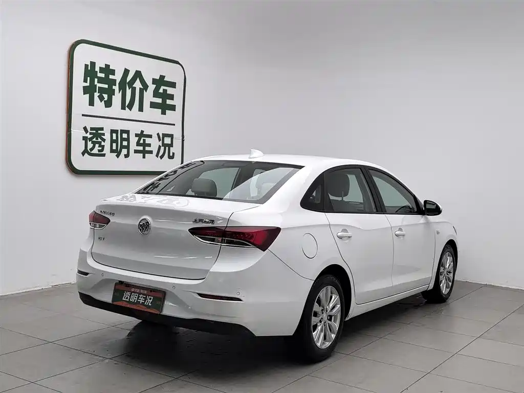 Buick Excelle 2018 15T Dual Clutch Elite (China V) фото 2