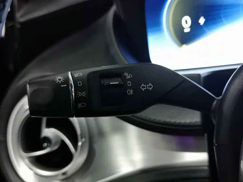 Denza X 2020 PHEV Sport Edition фото 21