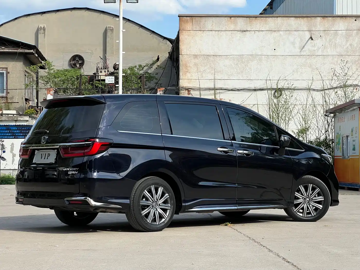 Honda Odyssey 2022 2.0L e:HEV Sharp·Enjoyment Edition фото 6