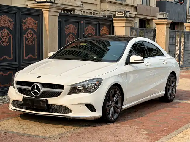 MERCEDES-BENZ CLA