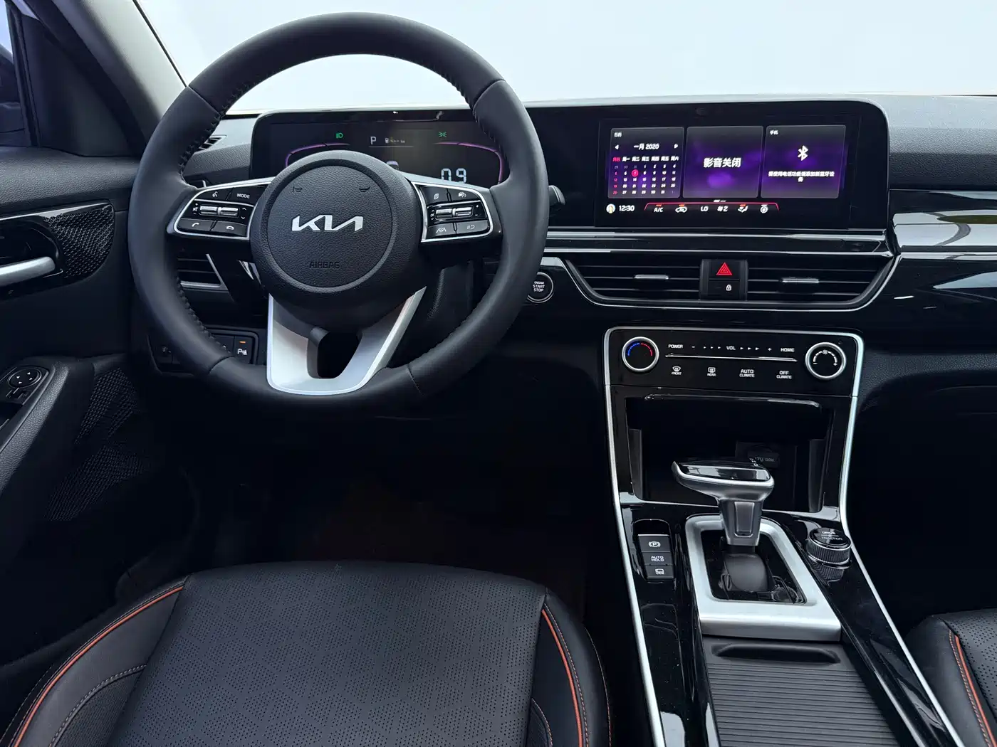 Kia Seltos 2023 1.5L CVT Luxury Edition фото 9