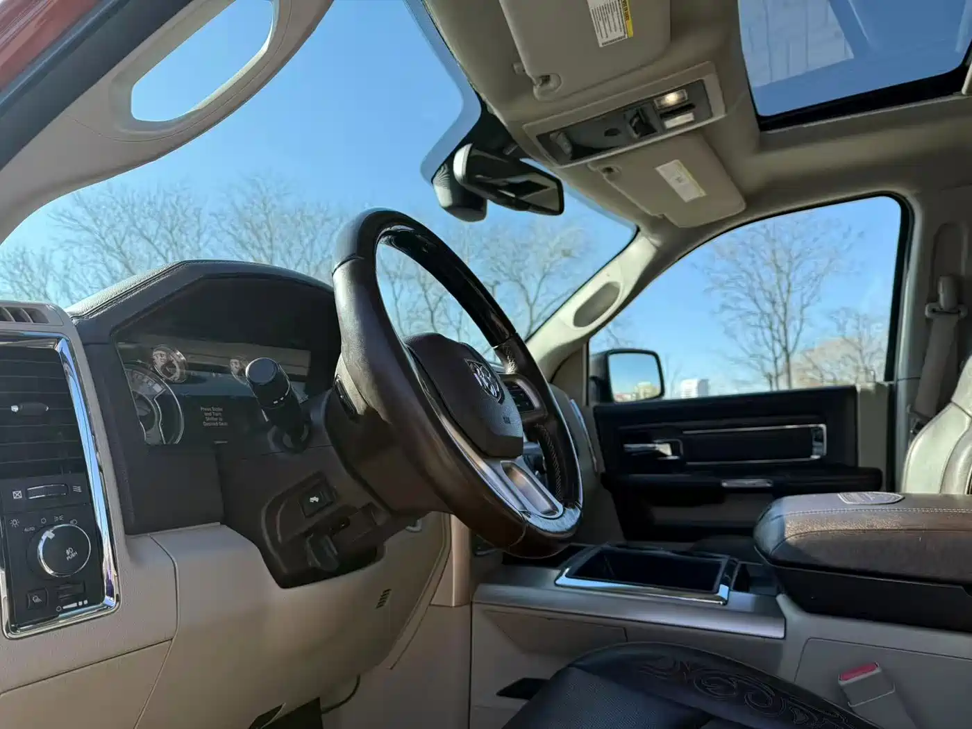 RAM Trucks 2015