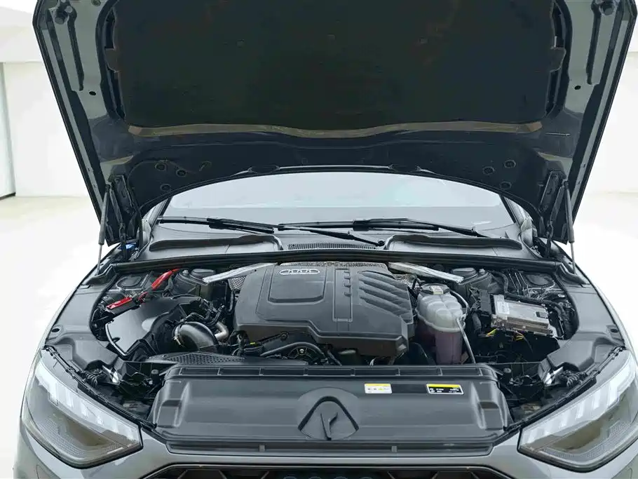 Audi A4L 2024 40 TFSI quattro RS Kit Speed Edition фото 7