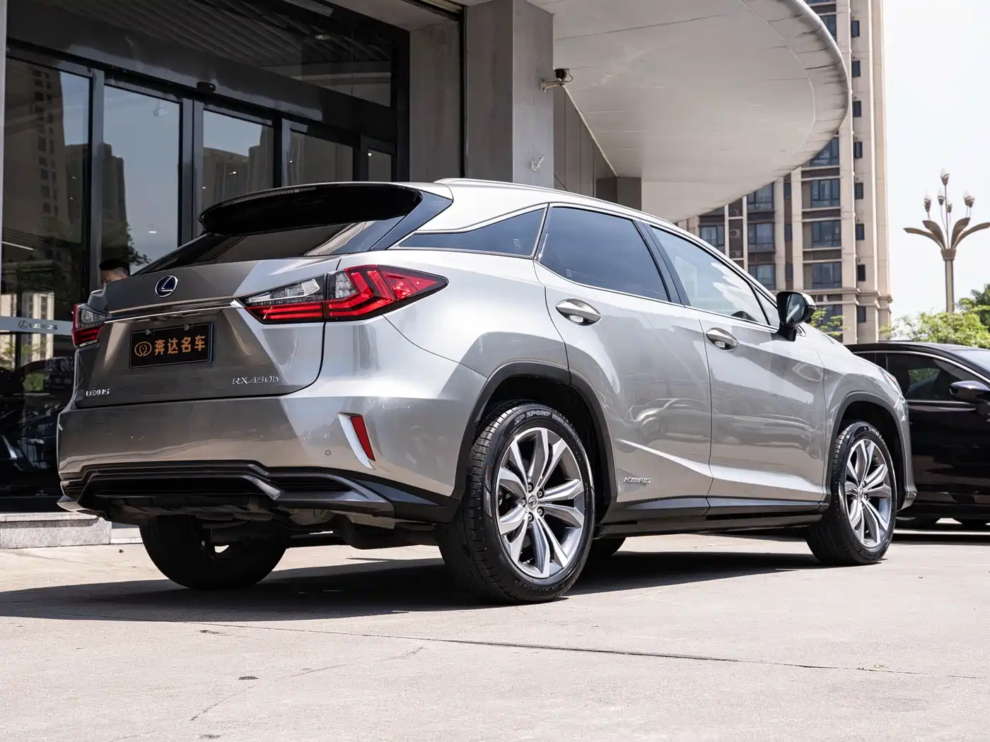 Lexus RX 2016 450h 4WD Luxury Edition фото 3