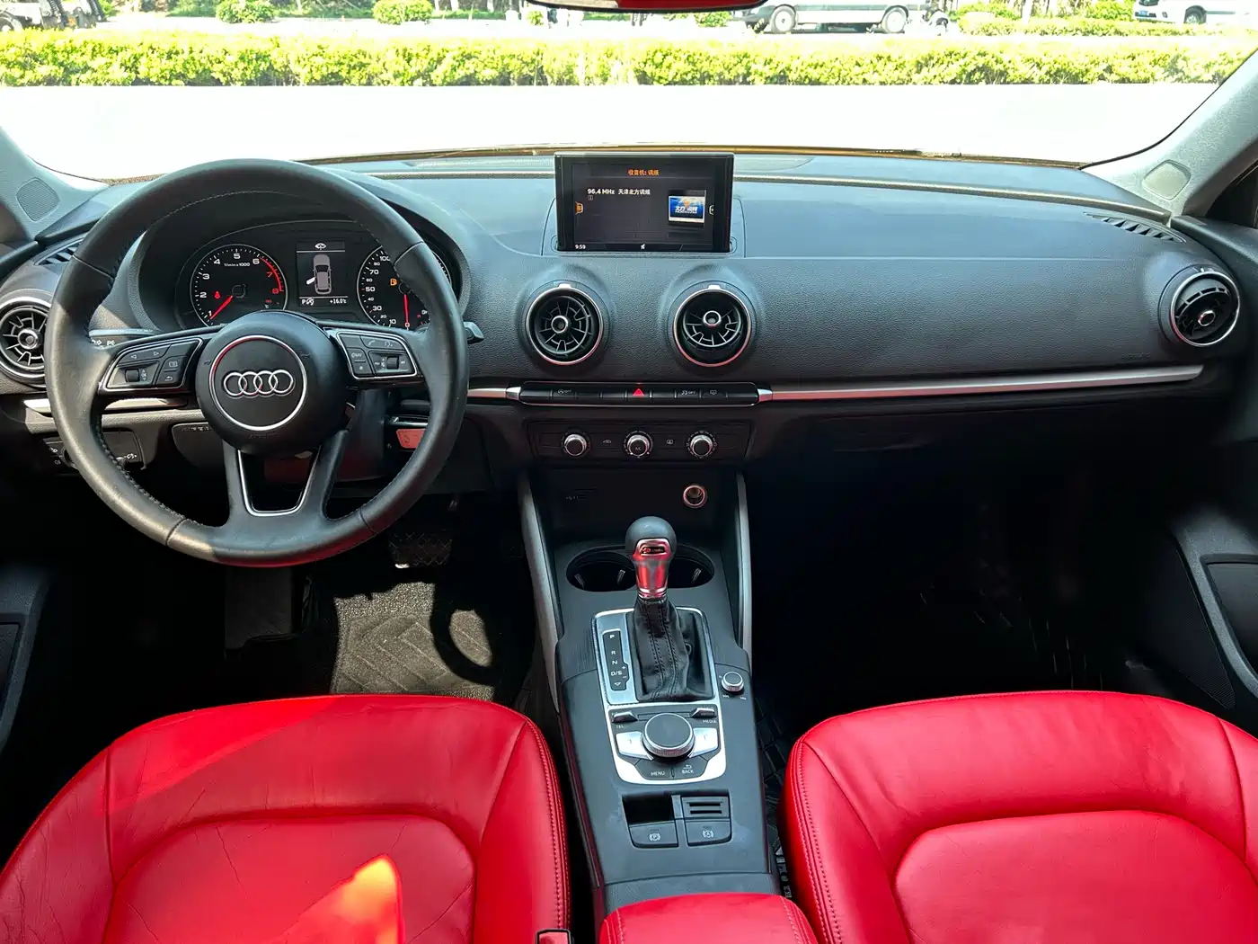 Audi A3 2018 30th Anniversary Sportback 35 TFSI Progressive фото 4