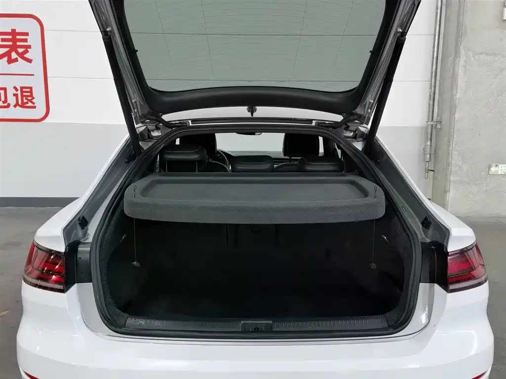 Volkswagen FAW-Volkswagen CC 2019 330TSI Charming Appearance (China V) фото 16