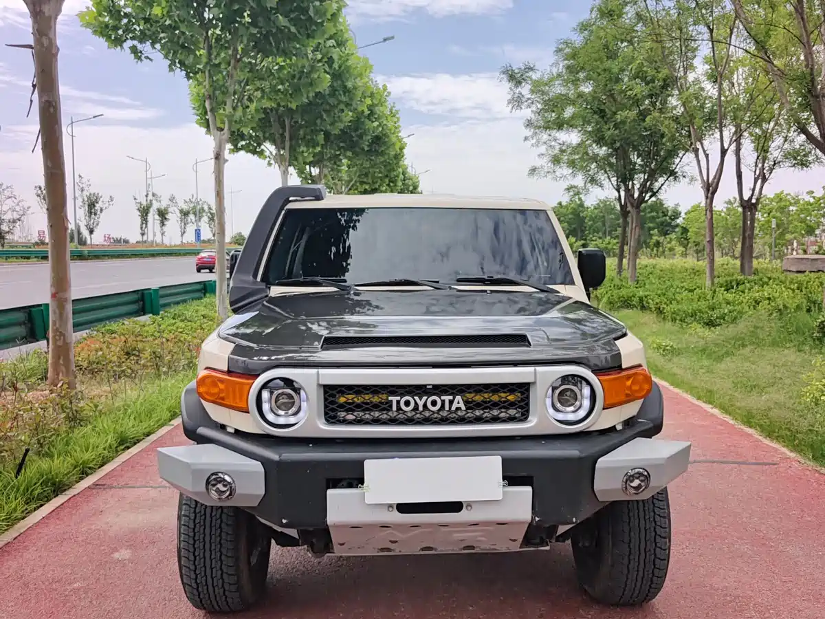 Toyota FJ Cruiser 2013 4.0L