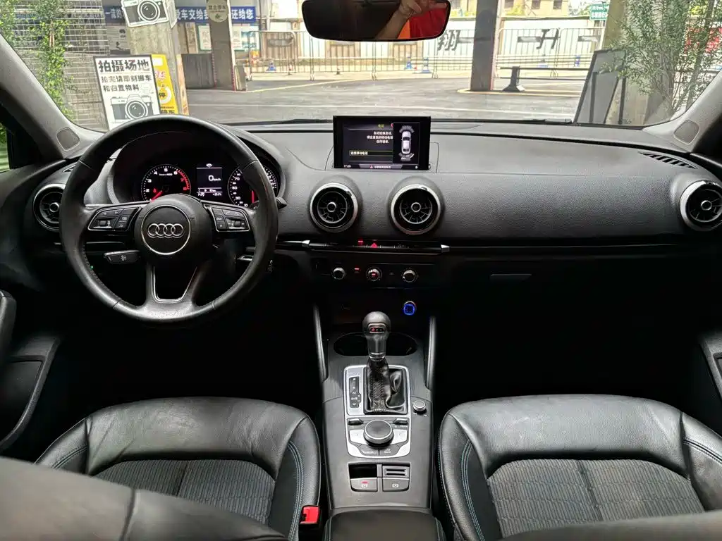 Фото 5 - Audi A3