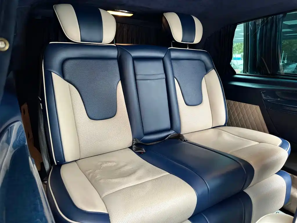 Mercedes-Benz Vito 2016 2.0T Elite Edition фото 22