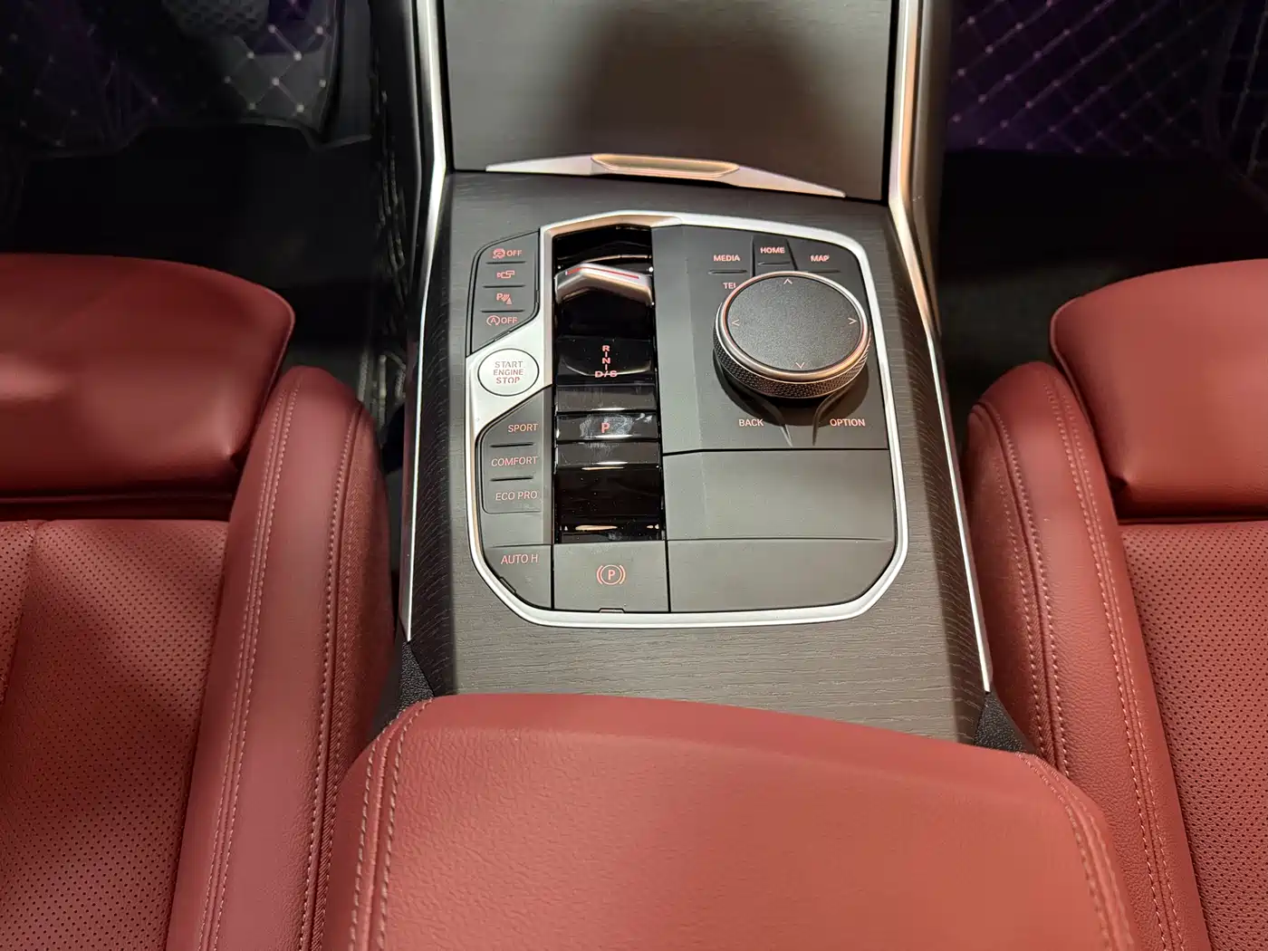 BMW 3 Series 2023 320Li M Sport Package фото 9