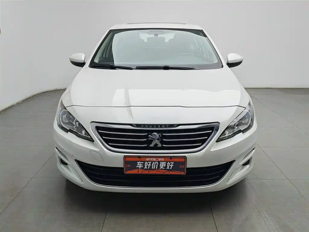 Peugeot 408 2014 1.8L Automatic Luxury Edition фото 3