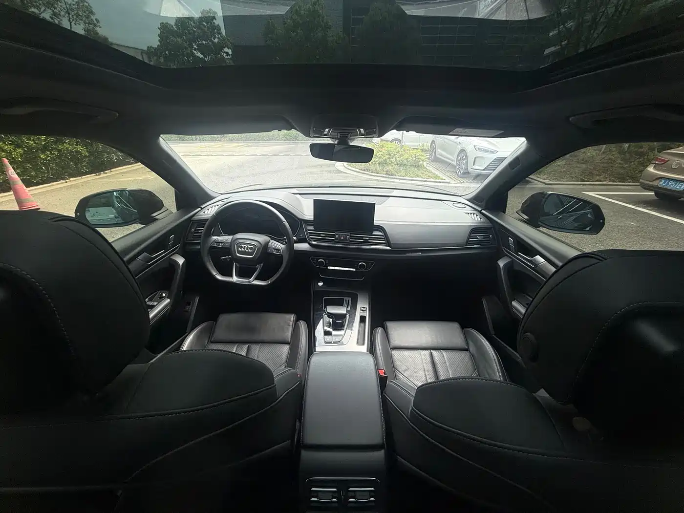 Audi Q5L 2023 40T Luxury Dynamic фото 8