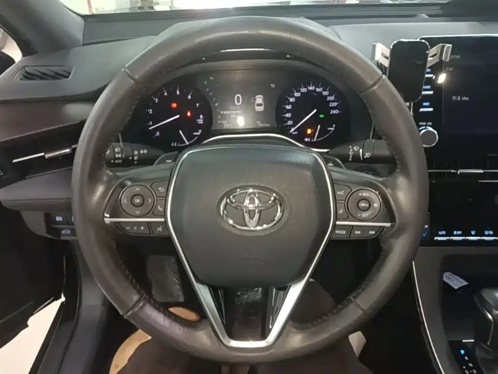 Toyota Avalon 2021 2.5L Luxury Edition фото 11