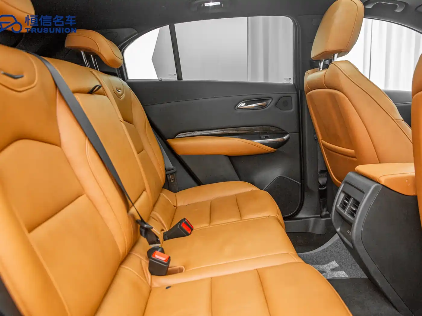 Cadillac XT4 2018 28T AWD Platinum Edition фото 16