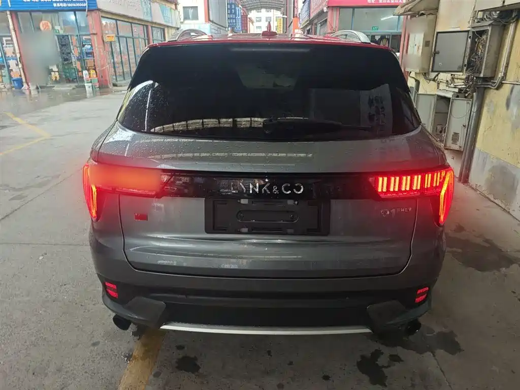 Lynk & Co 01 EM-P 2019 1.5T PHEV Power Pro China VI фото 6