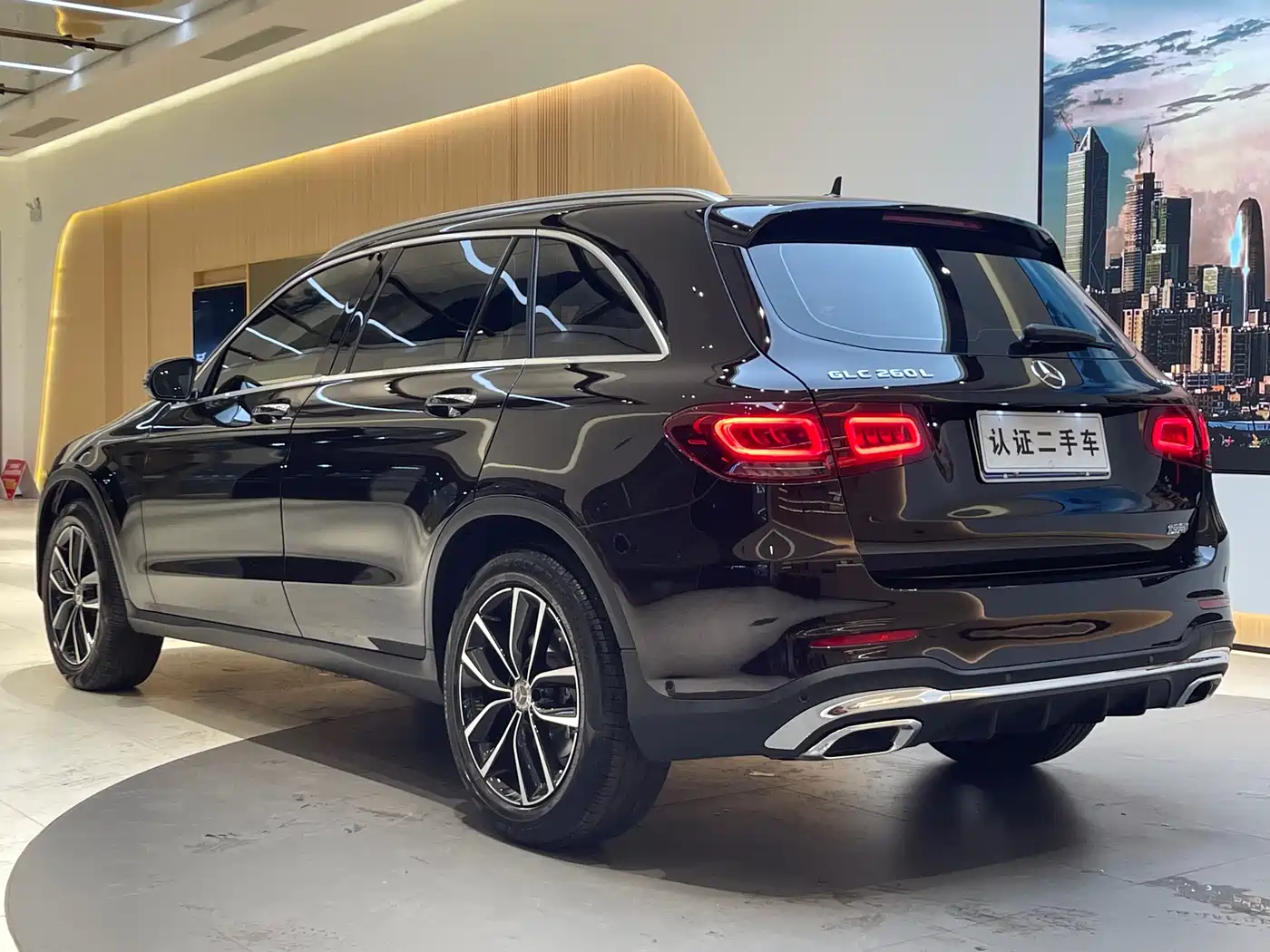Mercedes-Benz GLC 2021 GLC 260 L 4MATIC Luxury фото 25