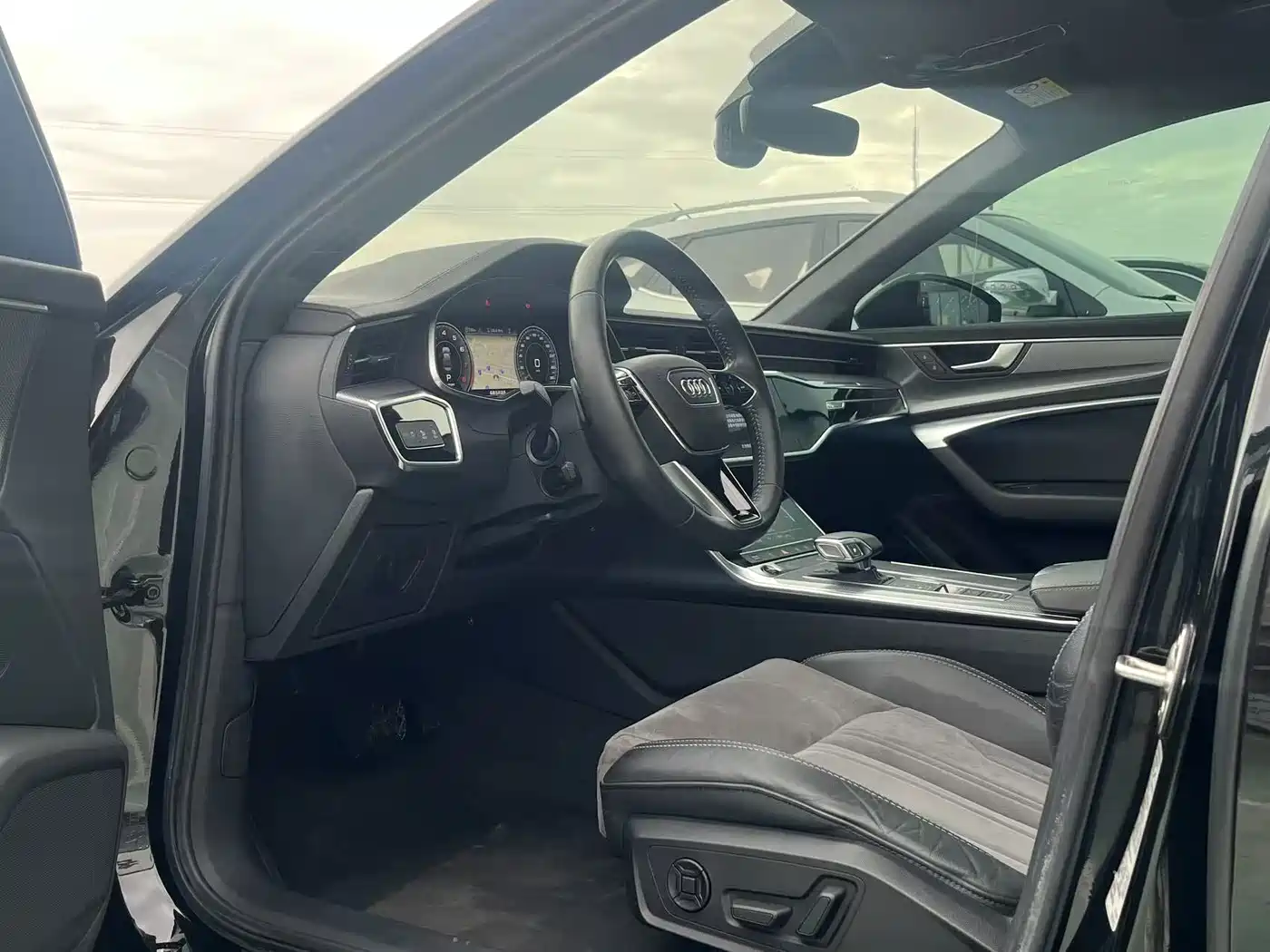 Audi A6L 2020 40 TFSI Luxury Dynamic фото 6