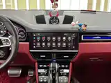 Photo 17 - Porsche Cayenne