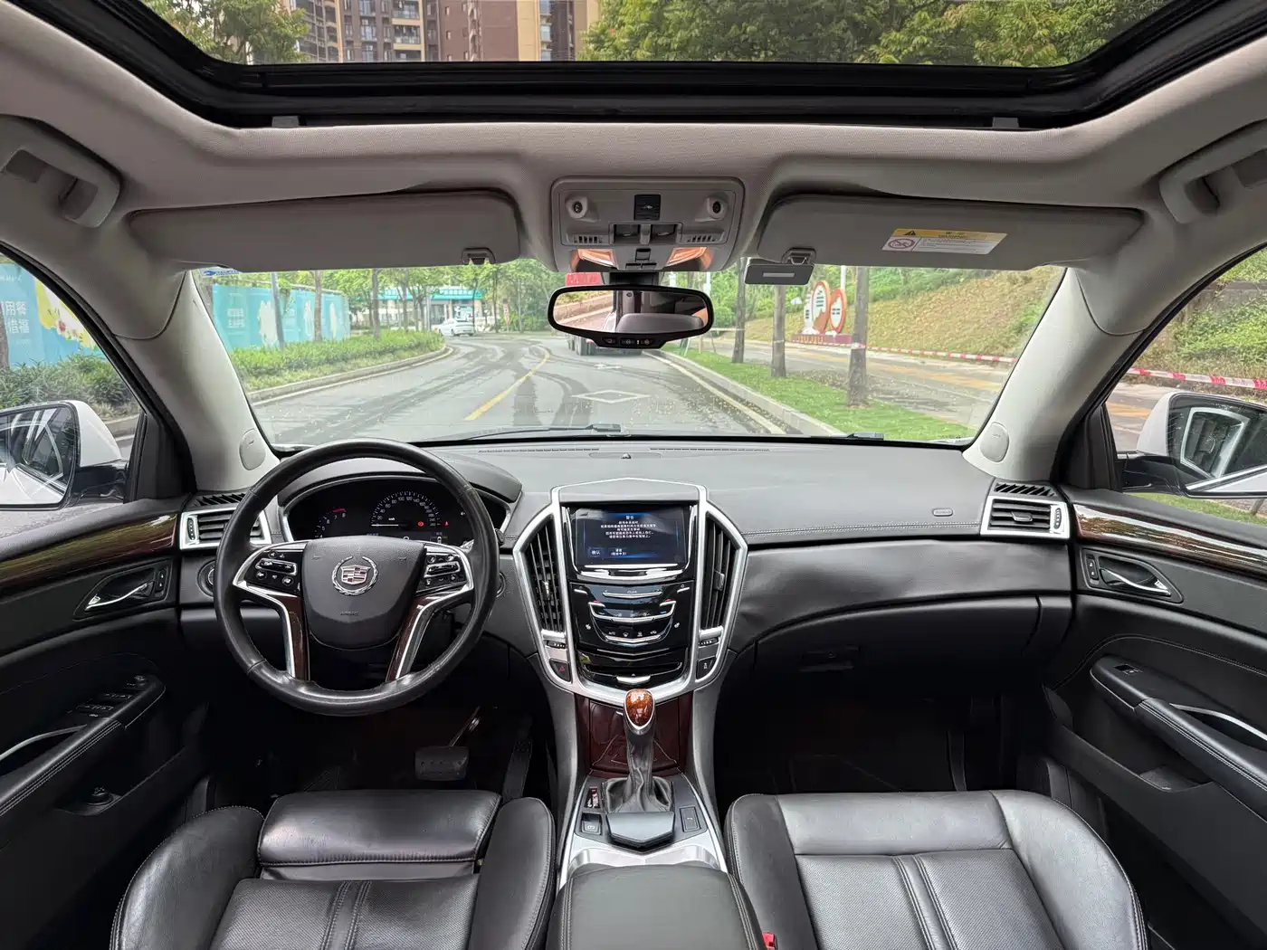 Cadillac SRX 2015 3.0L Elite фото 10