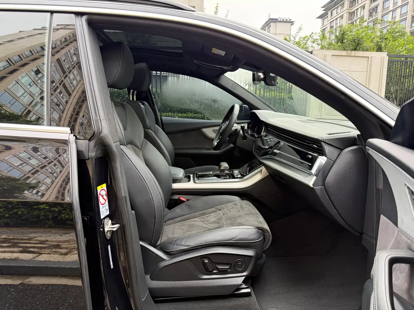 Audi Q8 2020 2019 Model 55 TFSI Premium Dynamic