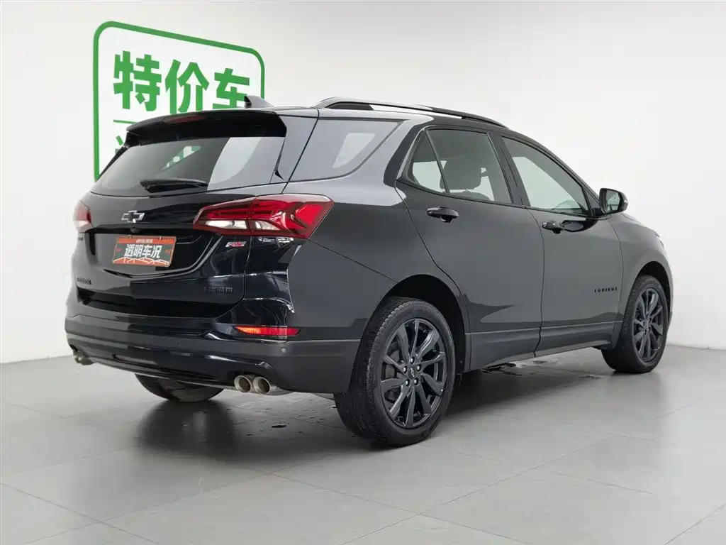 Chevrolet Equinox 2022 Mild Hybrid 550T RS 4WD Intelligent Defense Edition фото 2