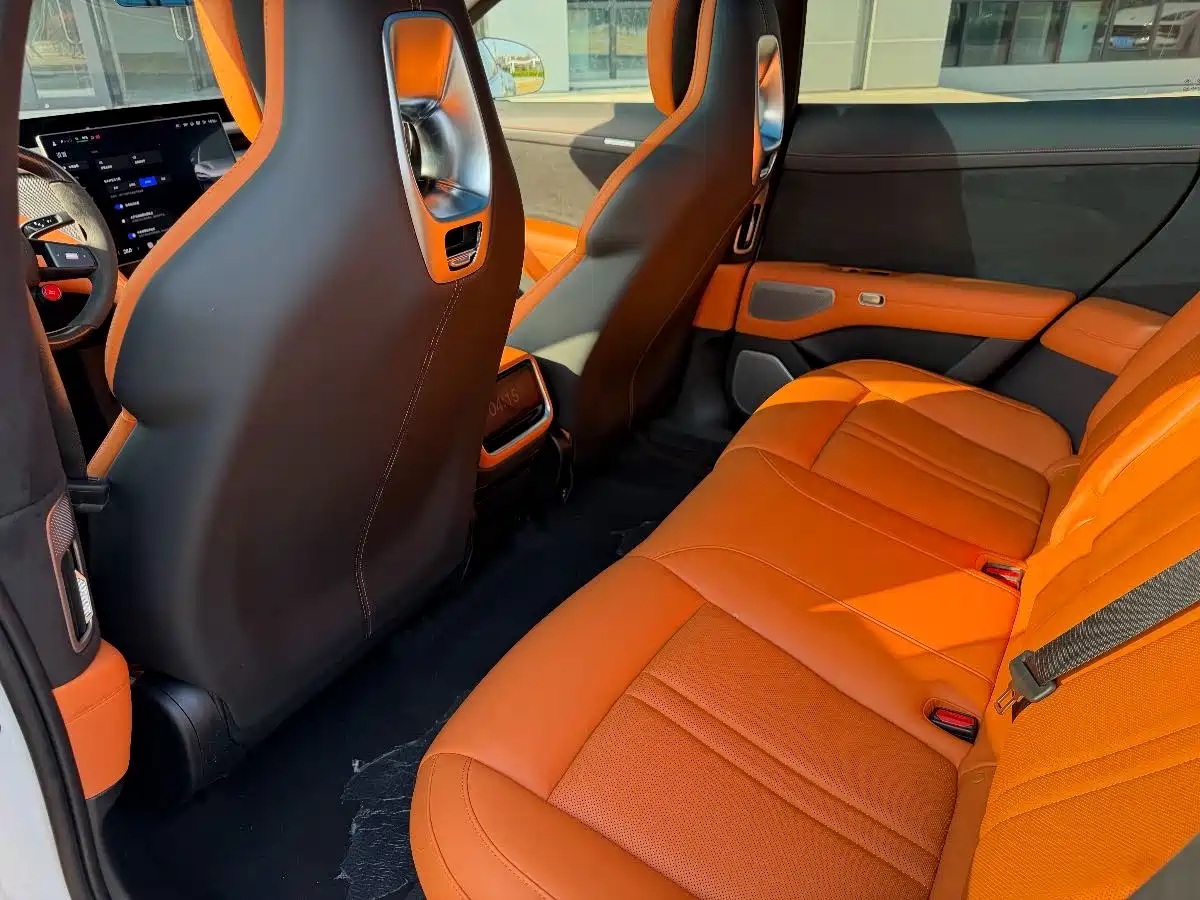 XIAOMI CAR XIAOMI YU7